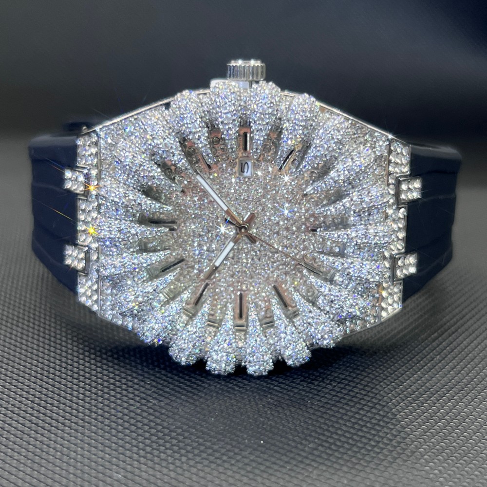 MISSFOX New Design Iced Diamon - Luxury Watch Iceberg recension och pris